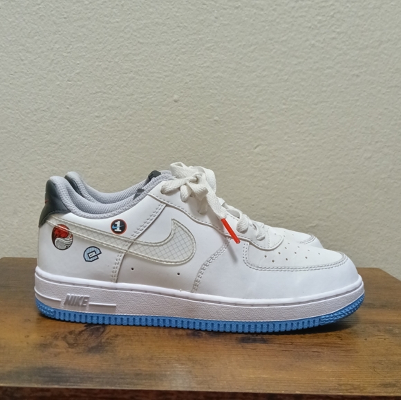 Nike Force 1 Happy Hoops - Picture 1 of 6